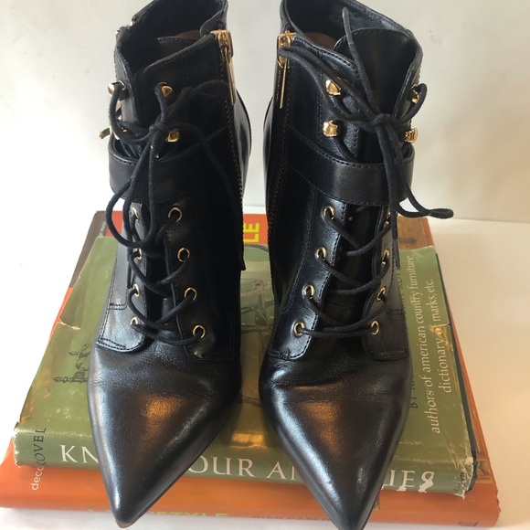 MICHAEL KORS Brena Sexy Victorian/Witch Core Ankle Bootie Pumps 6M Black - Picture 3 of 14